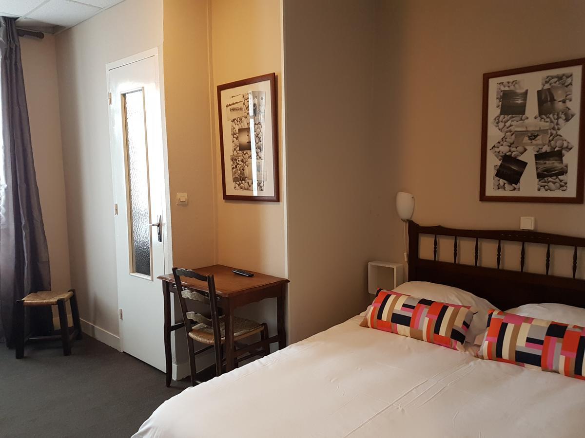 Hotel De Normandie サントーバン・シュル・メール エクステリア 写真
